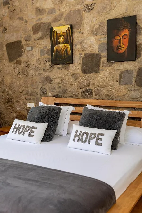 Bed and Breakfast Somnis De L'Emporda Vilacolum